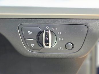 Audi Q5 2.0 TDI Sport S Tronic quattro Euro 6 (s/s) 5dr