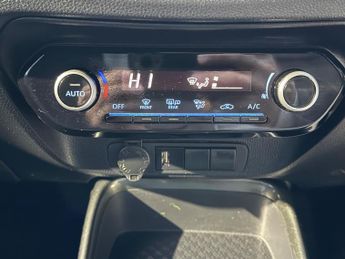 Toyota Aygo X 1.0 VVT-i Edge x-shift Euro 6 (s/s) 5dr