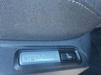 VOLKSWAGEN TIGUAN 2.0 TSI BlueMotion Tech SEL SUV 5dr Petrol DSG 4Motion Euro 6 (s