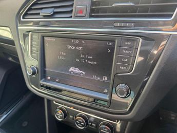 VOLKSWAGEN TIGUAN 2.0 TSI BlueMotion Tech SEL SUV 5dr Petrol DSG 4Motion Euro 6 (s