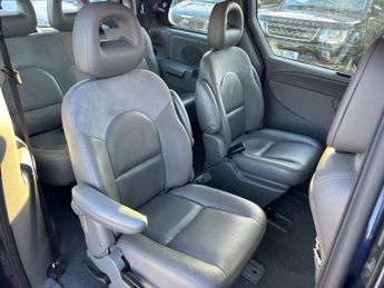 Chrysler Voyager 2.8 CRD LX Plus 5dr