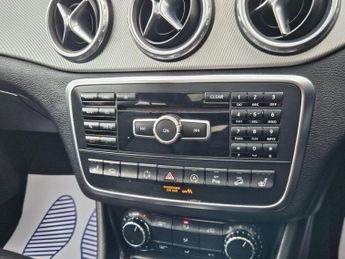 Mercedes-Benz GLA 2.1 GLA220 CDI Sport 7G-DCT 4MATIC Euro 6 (s/s) 5dr