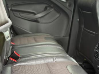 Ford Kuga 2.0 TDCi Titanium Powershift AWD Euro 6 (s/s) 5dr