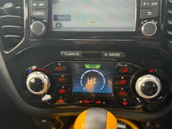 Nissan Juke 1.6 Acenta Premium XTRON Euro 5 5dr