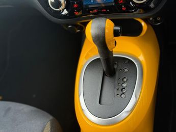 Nissan Juke 1.6 Acenta Premium XTRON Euro 5 5dr