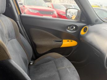 Nissan Juke 1.6 Acenta Premium XTRON Euro 5 5dr