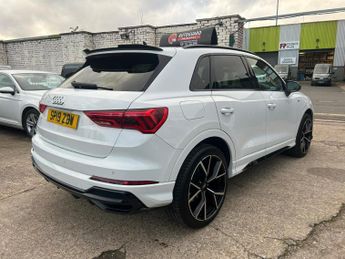 Audi Q3 1.5 TFSI CoD 35 S line S Tronic Euro 6 (s/s) 5dr