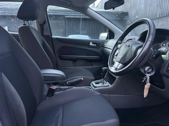 Ford Focus 1.6 Zetec Climate 5dr