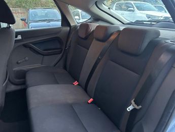 Ford Focus 1.6 Zetec Climate 5dr