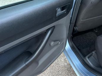 Ford Focus 1.6 Zetec Climate 5dr