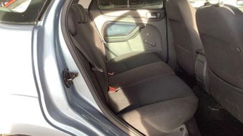 Ford Focus 1.6 Zetec Climate 5dr