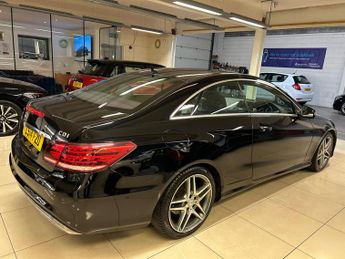 Mercedes-Benz E Class 2.1 E220 CDI AMG Sport G-Tronic+ Euro 5 (s/s) 2dr