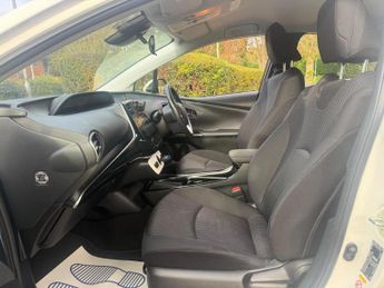 Toyota Prius 1.8 VVT-h Active CVT Euro 6 (s/s) 5dr