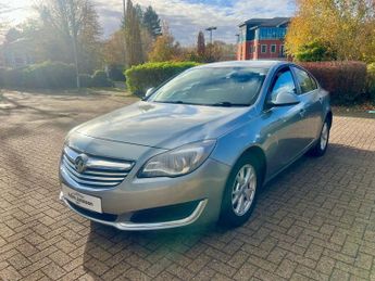Vauxhall Insignia 2.0 CDTi ecoFLEX Design Euro 5 (s/s) 5dr