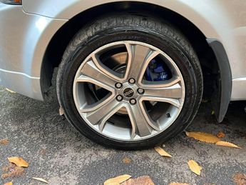 Land Rover Range Rover Sport 3.0 TD V6 Autobiography Sport CommandShift 4WD Euro 5 5dr