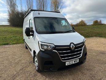 Renault Master 2.3 dCi 33 Business+ FWD MWB Medium Roof Euro 6 4dr