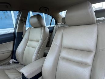 Honda Civic 1.3 IMA ES 4dr