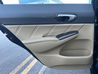 Honda Civic 1.3 IMA ES 4dr