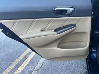 Honda Civic 1.3 IMA ES 4dr