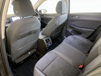 Volkswagen Golf 1.4 TSI 13kWh Style DSG Euro 6 (s/s) 5dr