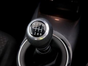 Nissan Juke 1.0 DIG-T Acenta Euro 6 (s/s) 5dr