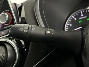 Nissan Juke 1.0 DIG-T Tekna+ Euro 6 (s/s) 5dr