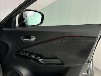 Nissan Juke 1.0 DIG-T Tekna+ Euro 6 (s/s) 5dr