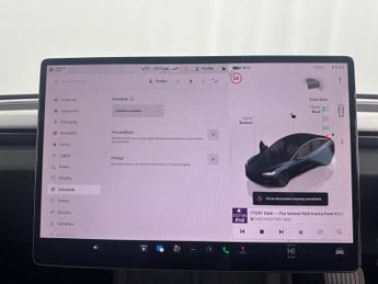 Tesla Model 3 Auto RWD 4dr
