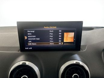 Audi Q2 1.5 TFSI CoD 35 Sport Euro 6 (s/s) 5dr