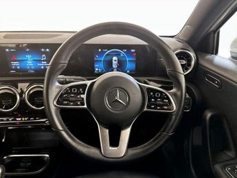Mercedes-Benz A Class 1.3 A180 SE Euro 6 (s/s) 5dr