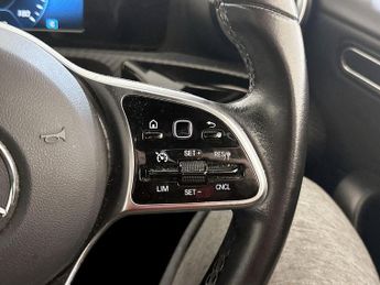 Mercedes-Benz A Class 1.3 A180 SE Euro 6 (s/s) 5dr