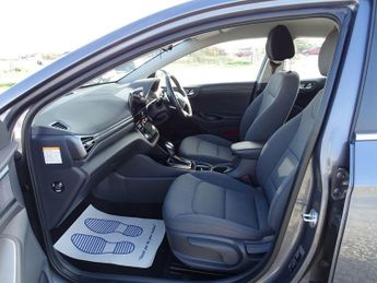 Hyundai IONIQ 1.6 h-GDi Premium DCT Euro 6 (s/s) 5dr