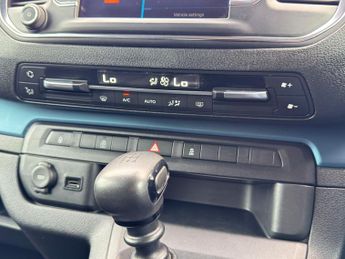 Peugeot Traveller 1.6 BlueHDi Active Standard MPV 5dr Diesel Manual MWB Euro 6 (s/