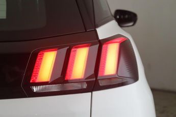 Peugeot 3008 1.2 PureTech Active Euro 6 (s/s) 5dr