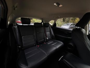 Lexus NX 2.5 300h Premier E-CVT 4WD Euro 6 (s/s) 5dr