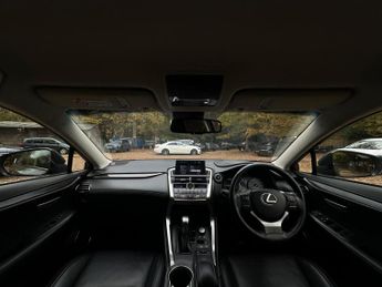 Lexus NX 2.5 300h Premier E-CVT 4WD Euro 6 (s/s) 5dr