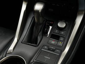 Lexus NX 2.5 300h Premier E-CVT 4WD Euro 6 (s/s) 5dr
