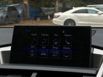 Lexus NX 2.5 300h Premier E-CVT 4WD Euro 6 (s/s) 5dr