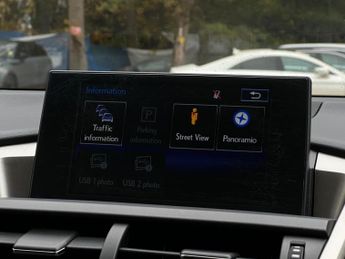 Lexus NX 2.5 300h Premier E-CVT 4WD Euro 6 (s/s) 5dr