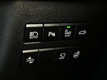 Lexus NX 2.5 300h Premier E-CVT 4WD Euro 6 (s/s) 5dr