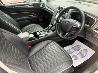 Ford Mondeo 2.0 TiVCT Vignale CVT 6Spd Euro 6 (s/s) 5dr
