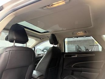 Ford Mondeo 2.0 TiVCT Vignale CVT 6Spd Euro 6 (s/s) 5dr