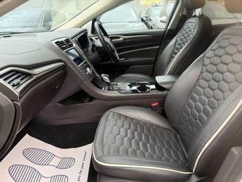 Ford Mondeo 2.0 TiVCT Vignale CVT 6Spd Euro 6 (s/s) 5dr