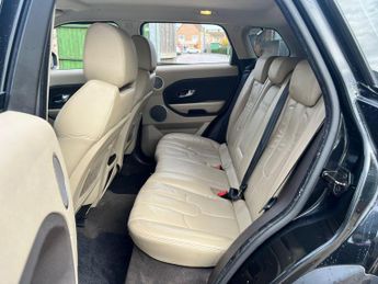 Land Rover Range Rover Evoque 2.2 SD4 Pure Auto 4WD Euro 5 (s/s) 5dr