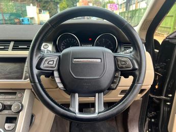 Land Rover Range Rover Evoque 2.2 SD4 Pure Auto 4WD Euro 5 (s/s) 5dr