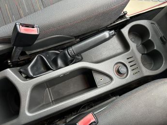 Ford C-Max 1.6 16v Zetec 5dr