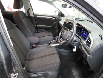 Volkswagen T-Roc 1.5 TSI Life DSG Euro 6 (s/s) 5dr