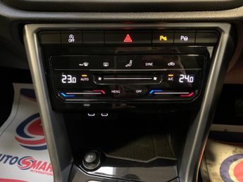 Volkswagen T-Roc 1.5 TSI Life DSG Euro 6 (s/s) 5dr