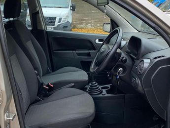 Ford Fusion 1.4 2 Hatchback 5dr Petrol Manual (158 g/km, 79 bhp)