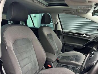Volkswagen GOLF 2.0 Golf GT Edition TDI BlueMotion Technology Semi-Auto 5dr